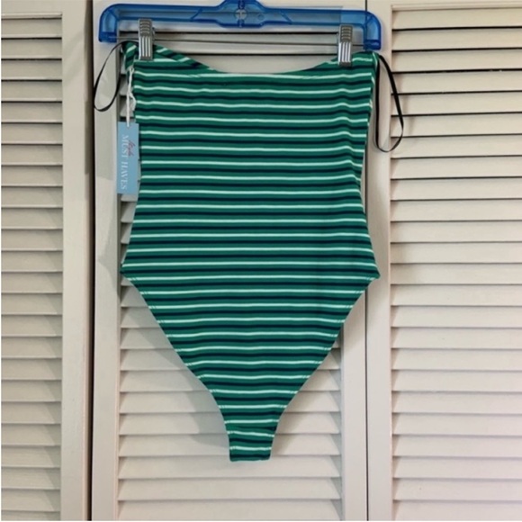 NWT FOREVER 21 S bodysuit striped with twist front - Picture 2 of 4